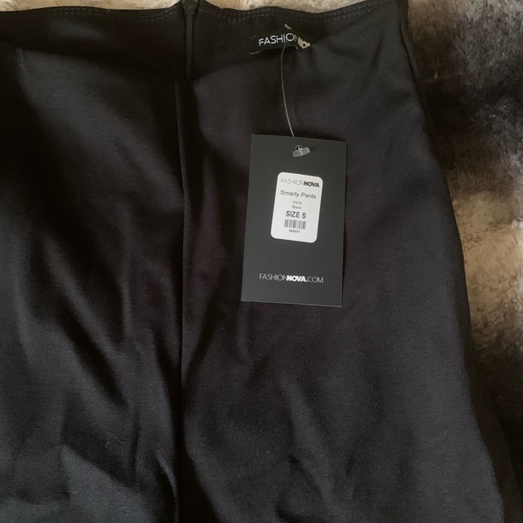 Fashion nova dress pants - Picture 2 of 3